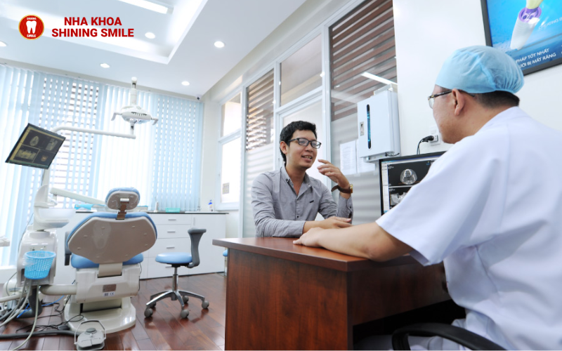 Dán Sứ 2 Răng Cửa Bao Nhiêu Tiền? Khám Phá Chi Phí Hấp Dẫn