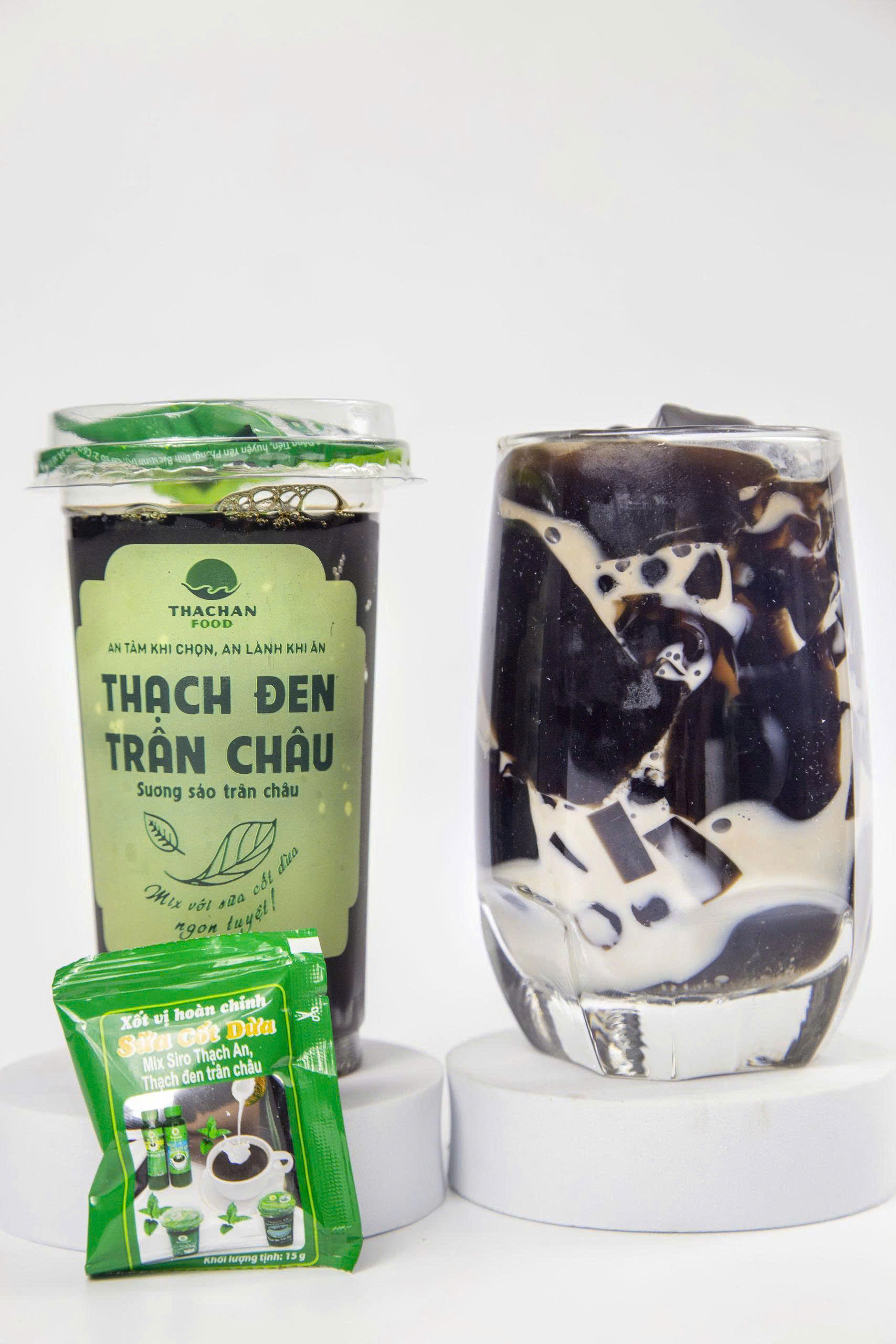 Thạch đen trân châu