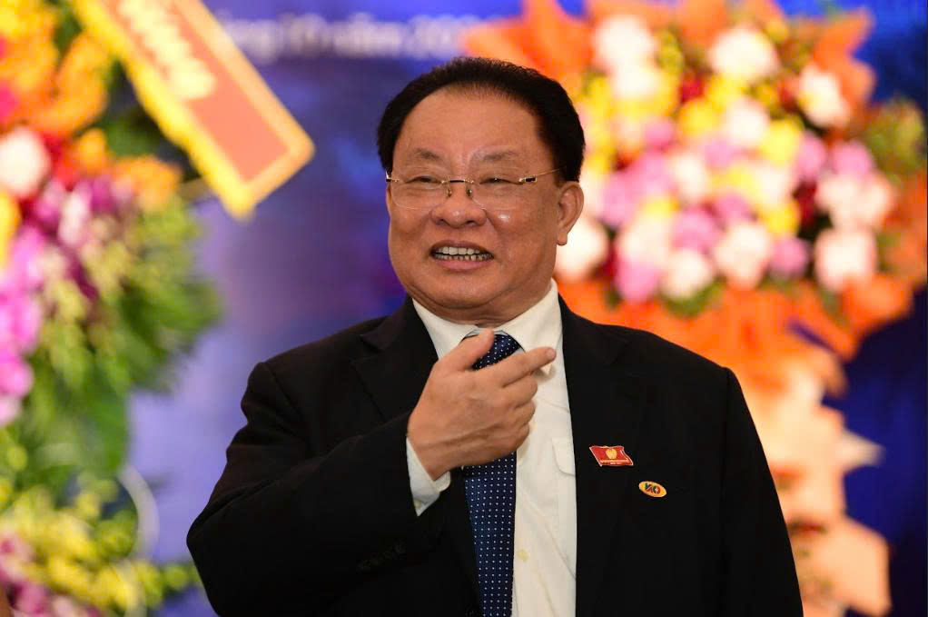 Quản trị bằng khoa học, dẫn dắt bằng nhân văn