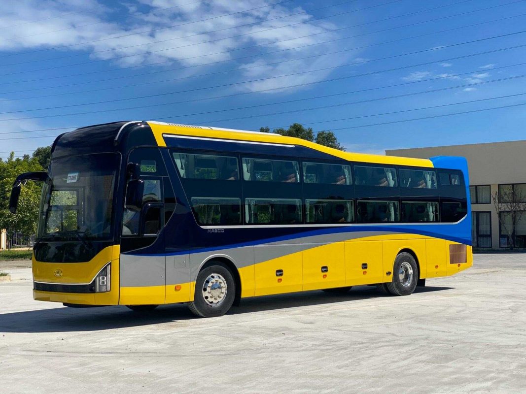 Cho thuê xe giường nằm Thaco Mobihome 34 chỗ